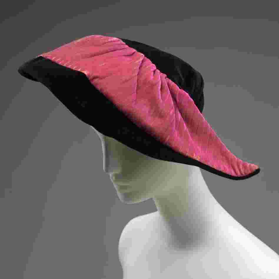 Hat, ca. 1940, by G. Howard HodgeSilk, rubber, cotton, cut warp pile, quilting