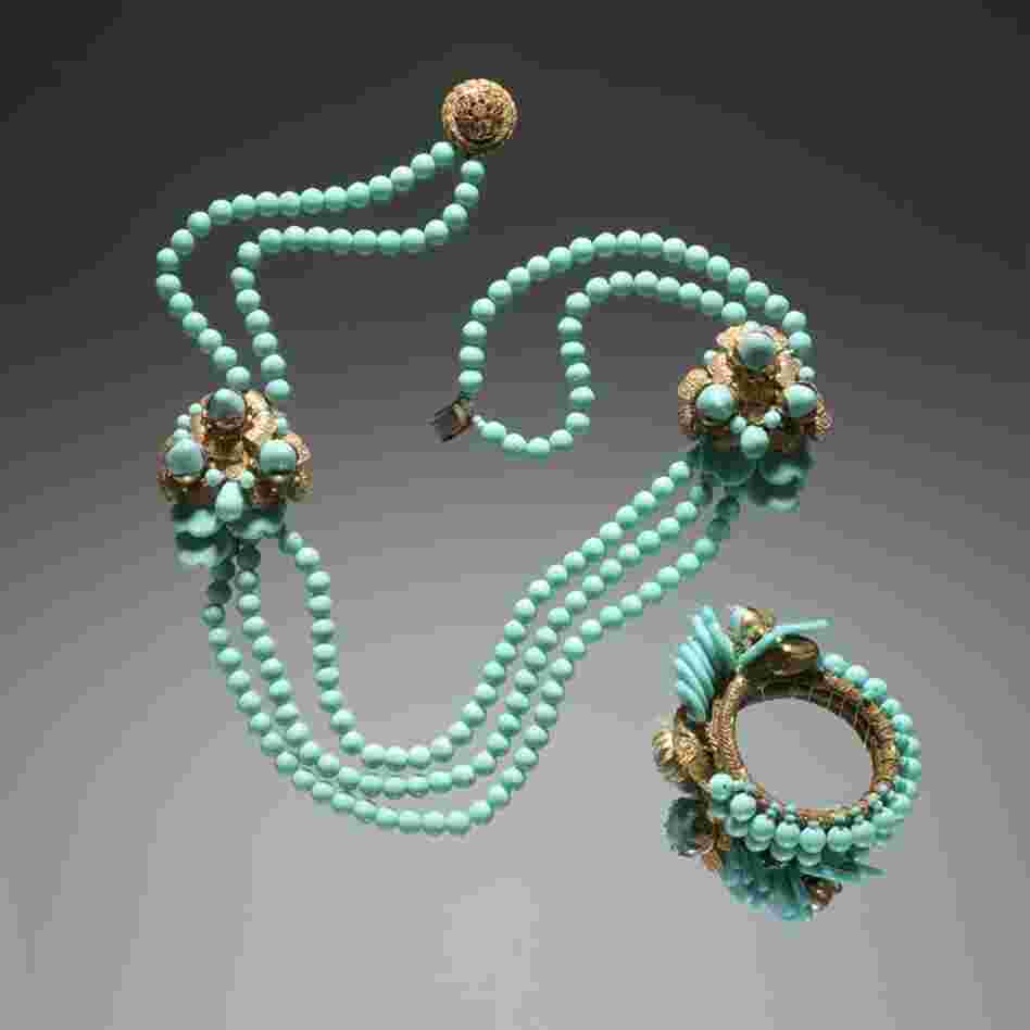 Necklace and bracelet set, 1940, by Miriam Haskell and Frank HessGold plated metal, pate-de-verre/amazonite and Indian sapphire