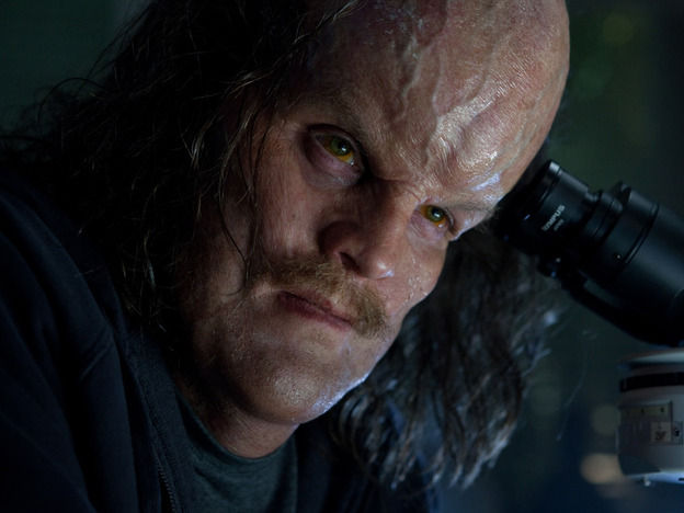 Hector Hammond (Peter Sarsgaard) is an exobiologist with a big-head complex. Hammond's story is just one of the many subplots crammed uncomfortably into Green Lantern.