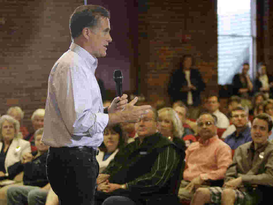 Mitt Romney at a town hall-style event at the University of New Hampshire in Manchester.