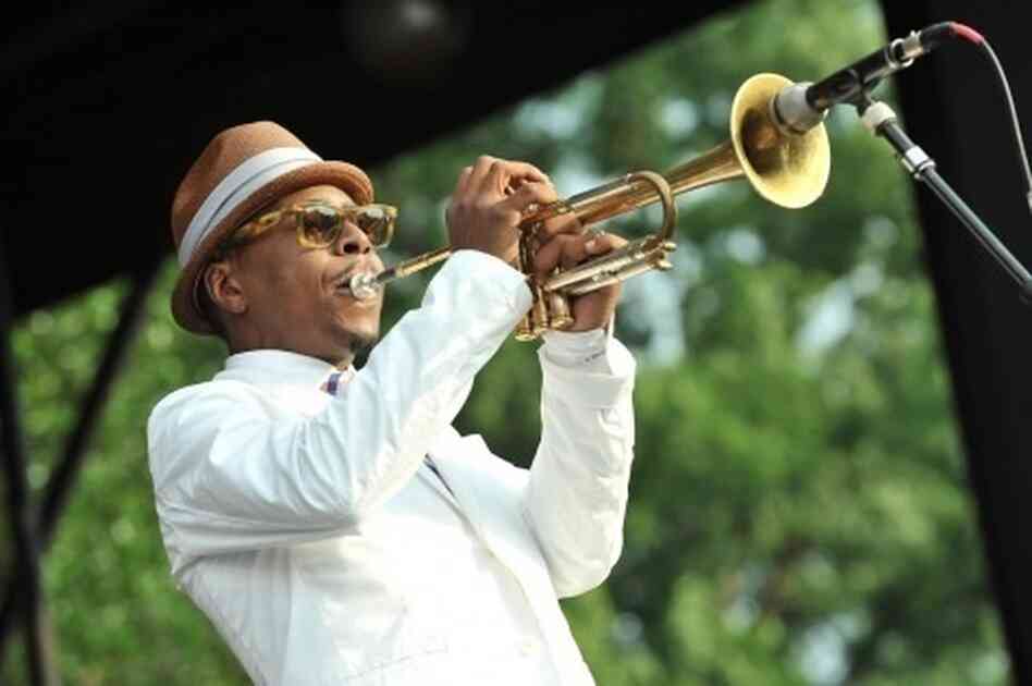 Roy Hargrove performs with the RH Factor at the 2011 DC Jazz Festival's concert on the National Mall. Roy Hargrove performs with the RH Factor at the 2011 DC Jazz Festival's concert on the National Mall.