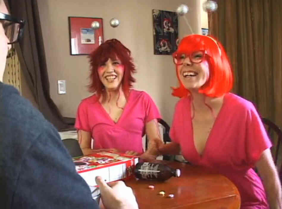 Tara Billinger (left) and Kali Fontecchio star as endlessly amused aliens in Gigglers, which premiered at Channel 101 in May 2011.