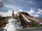 Clouds move over the Potala Palace in Tibet's Lhasa prefecture. Clouds move over the Potala Palace in Tibet's Lhasa prefecture.