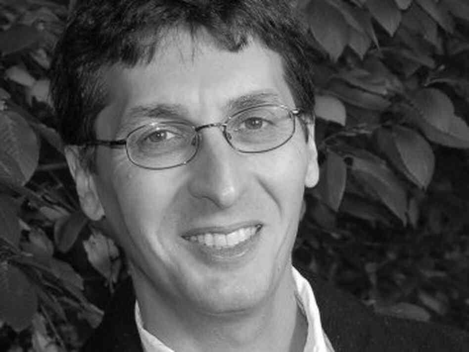 David Browne is a contributing editor of Rolling Stone and the author of Goodbye 20th Century: A Biography of Sonic Youth.