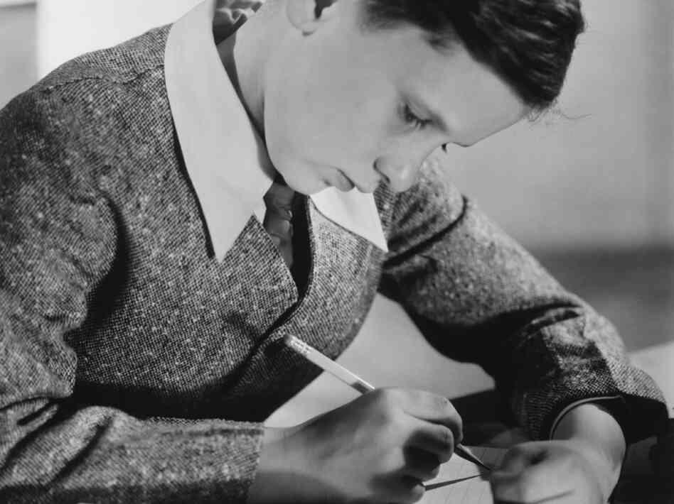 In a recent nationwide test, only 20% of 4th graders tested 'proficient' in history. (GETTY IMAGES)