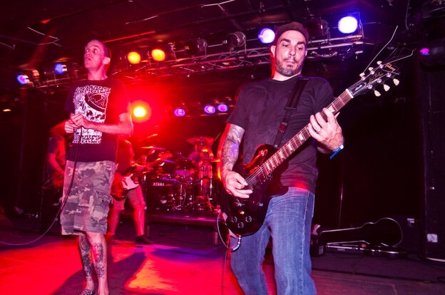 Pulling Teeth performs at Maryland Deathfest 2011.