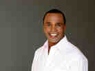 Sugar Ray Leonard is a 1976 Olympic gold medalist. Sugar Ray Leonard is a 1976 Olympic gold medalist.