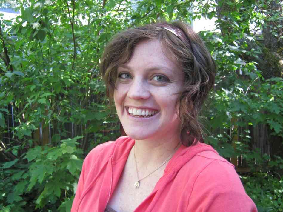 Lucy Peck, 27, of Logan, Utah, and her husband, Aaron, are planning a drug-free birth with a doula.