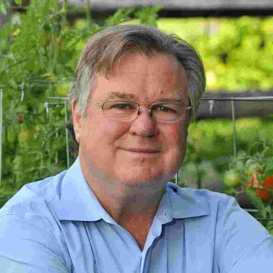 Barry Estabrook is a former contributing editor at Gourmet magazine. He currently blogs at politicsoftheplate.com.
