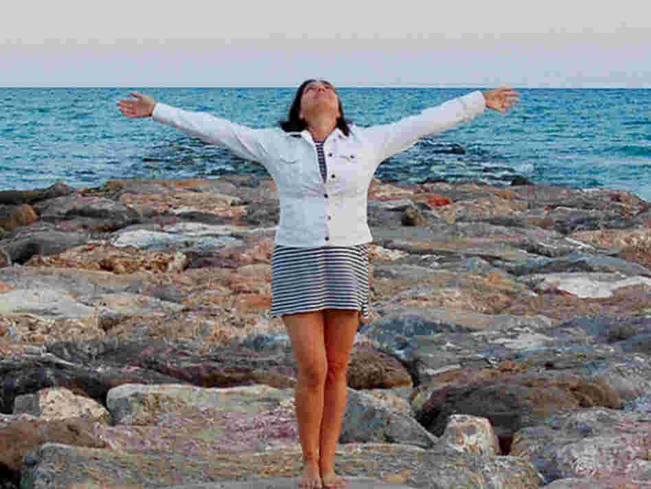 Carmen Cuesta's new album is titled Mi Bossa Nova.