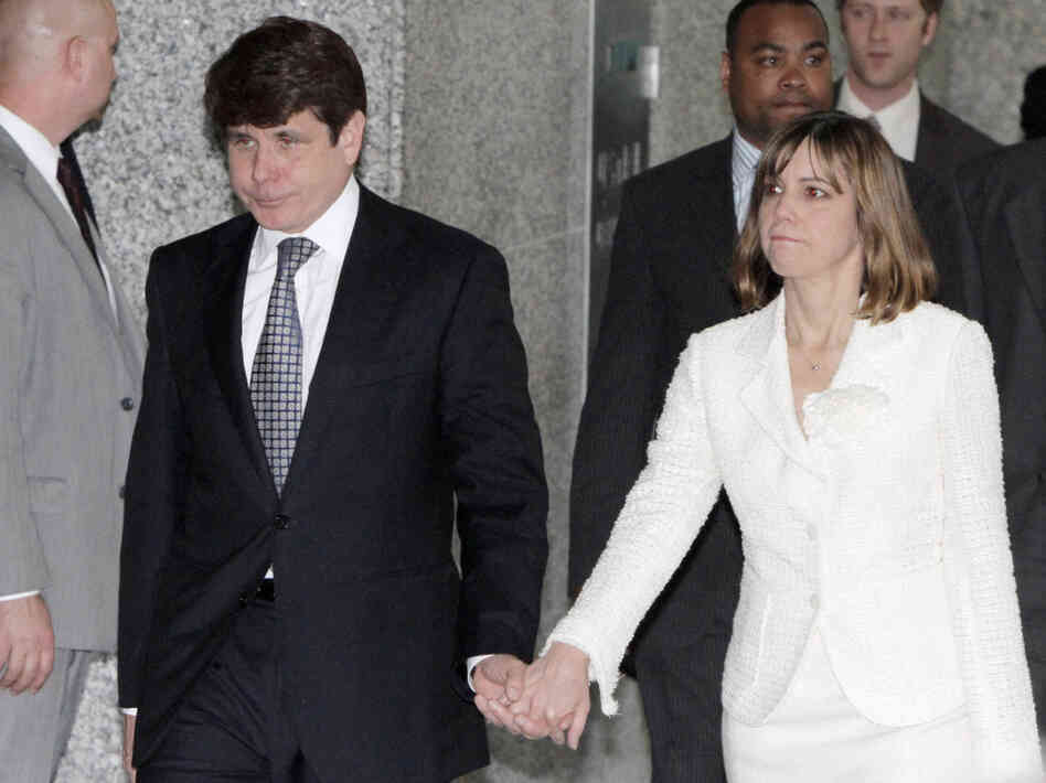 Former Illinois Gov. Rod Blagojevich leaves the federal courthouse in Chicago, Monday, June 27, 2011.