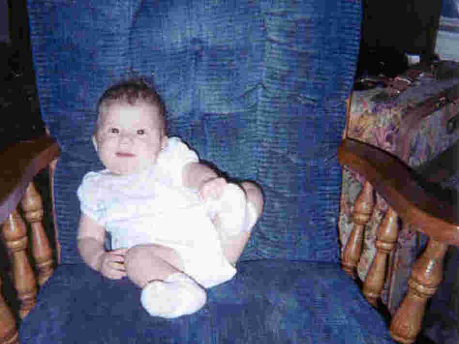 Isis Vas was just six months old when she died.