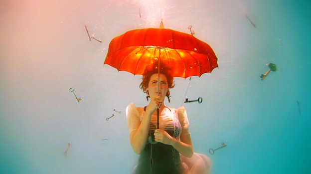 Video still from Warpaint's new video for "Warpaint"