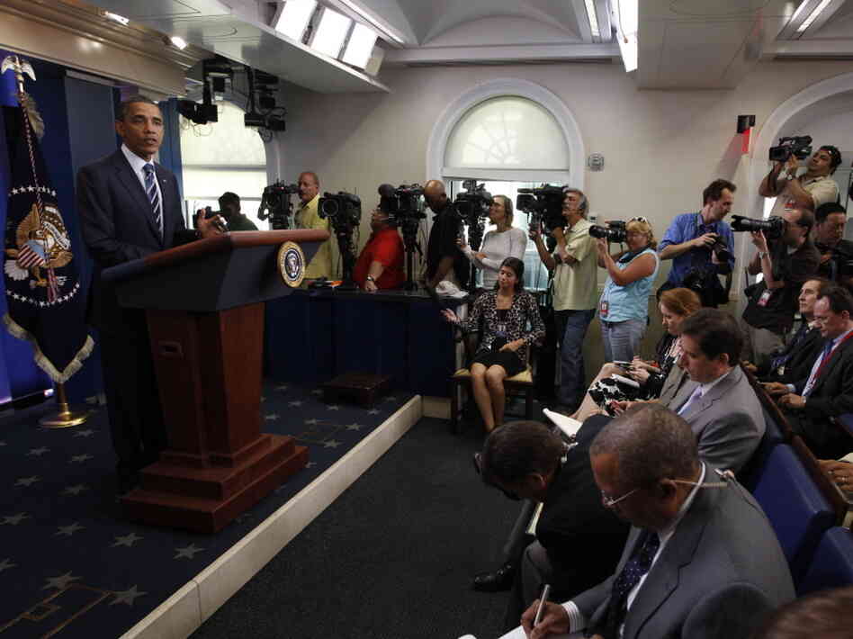 President Barack Obama speaks with reporters after meeting with Congressional leaders to discuss the debt ceiling on July 7, 2011. President Barack Obama speaks with reporters after meeting with Congressional leaders to discuss the debt ceiling on July 7, 2011.