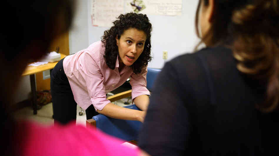 Midwife Ana Luisa Ralston talks with Rosa Lainez (right) and Andrea Lopez about issues related to their upcoming deliveries during the Group Prenatal Care class at the Upper Cardozo Health Center in Washington. Here, Ralston demonstrates a position to assume during labor. Midwife Ana Luisa Ralston talks with Rosa Lainez (right) and Andrea Lopez about issues related to their upcoming deliveries during the Group Prenatal Care class at the Upper Cardozo Health Center in Washington. Here, Ralston demonstrates a position to assume during labor.