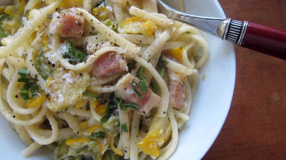 Linguine With Slow-Cooked Zucchini, Basil And Cream
