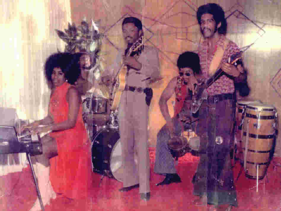 Soul group The Nu Page was one of the few artists who released music on MoWest in its brief history.