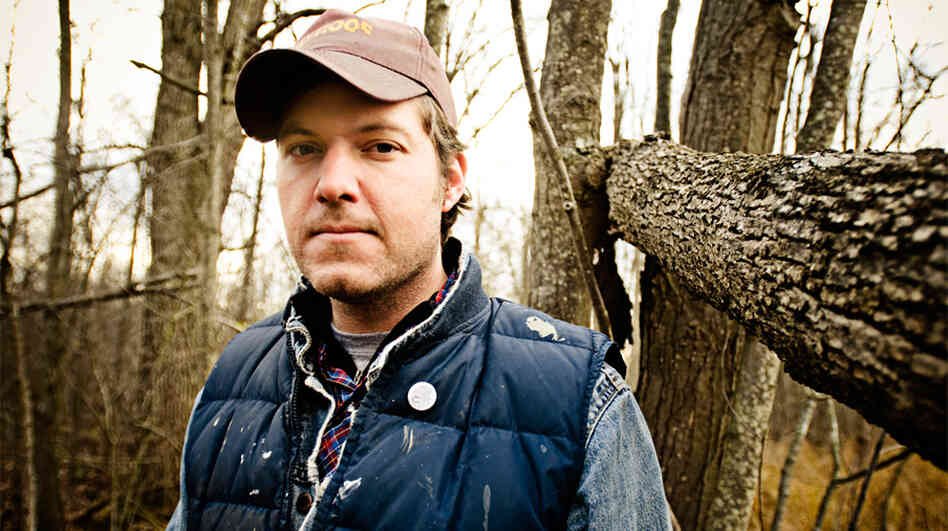 Michigan singer-songwriter Chris Bathgate performs on today's World Cafe.