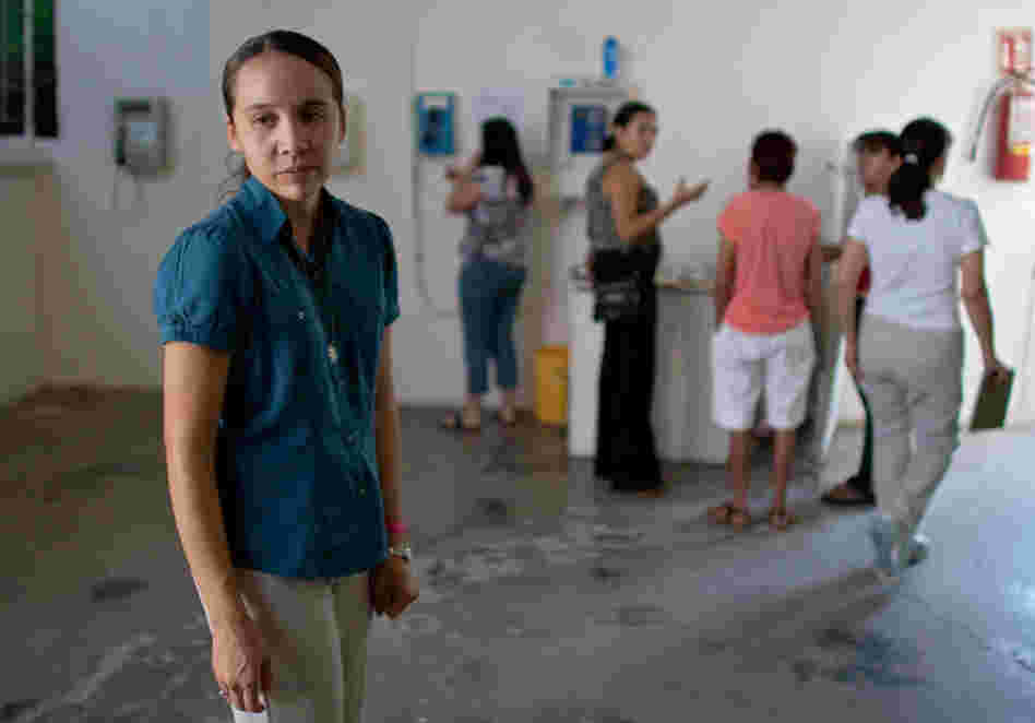 Ana Isela Martinez Amaya, a teacher at an El Paso school, spent more than a month in a Juarez jail after Mexican police found drugs in her car at the Mexico-U.S. border crossing. But FBI agents uncovered a complex drug operation that involved tracking Ford cars and copying their keys. Their investigation ultimately led to charges against Martinez being dropped.