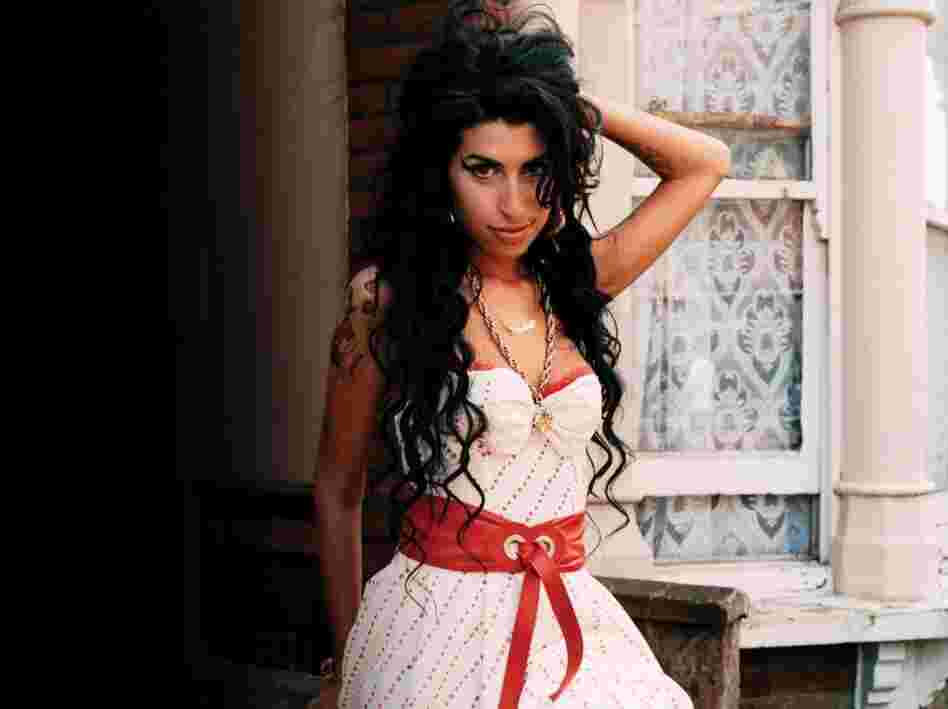 Amy Winehouse.