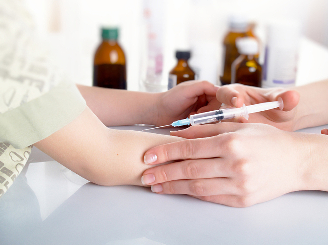 The one-dose chicken pox vaccine has helped to nearly eliminate the chance of dying from the disease.