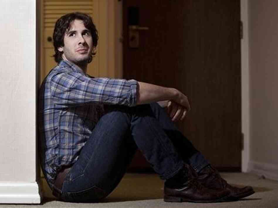 Josh Groban poses in Toronto, on Monday, Jan. 10, 2011. Josh Groban poses in Toronto, on Monday, Jan. 10, 2011.