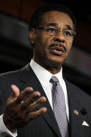 U.S. Rep. Emanuel Cleaver (D-MO), Chair of the Congressional Black Caucus, speaks during a news conference July 20, 2011 on Capitol Hill in Washington, DC. Members of the Congressional Hispanic Caucus, the Congressional Black Caucus and the Congressional Asian Pacific American Caucus held the news conference to discuss the debt ceiling. U.S. Rep. Emanuel Cleaver (D-MO), Chair of the Congressional Black Caucus, speaks during a news conference July 20, 2011 on Capitol Hill in Washington, DC. Members of the Congressional Hispanic Caucus, the Congressional Black Caucus and the Congressional Asian Pacific American Caucus held the news conference to discuss the debt ceiling.