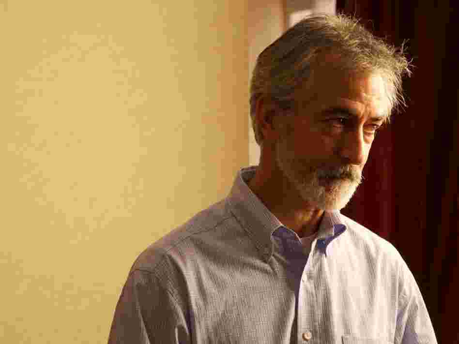 David Strathairn plays internal affairs investigator Peter Ward. The bureaucracy Kathryn meets on her crusade is by and large either unhelpful or antagonistic to her pleas.