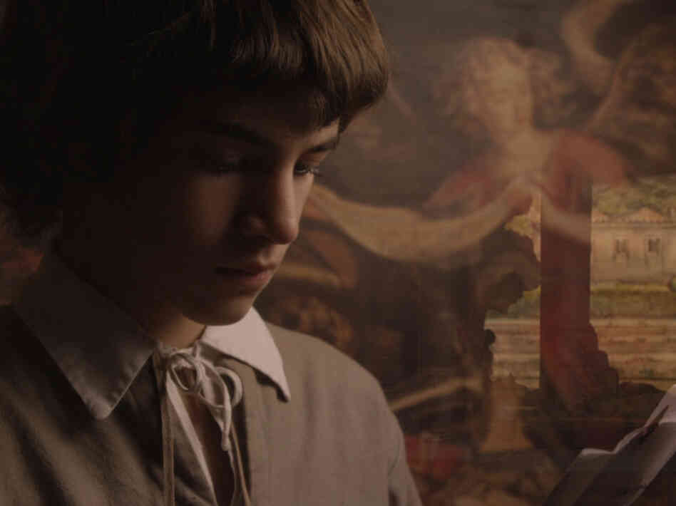 As a youth, Pedro (Joao Luis Arrais) receives a toy proscenium from the mother he never knew. With the small theater, he's able to reconstruct moments from his own life along with the lives of others who prove to impact his own.