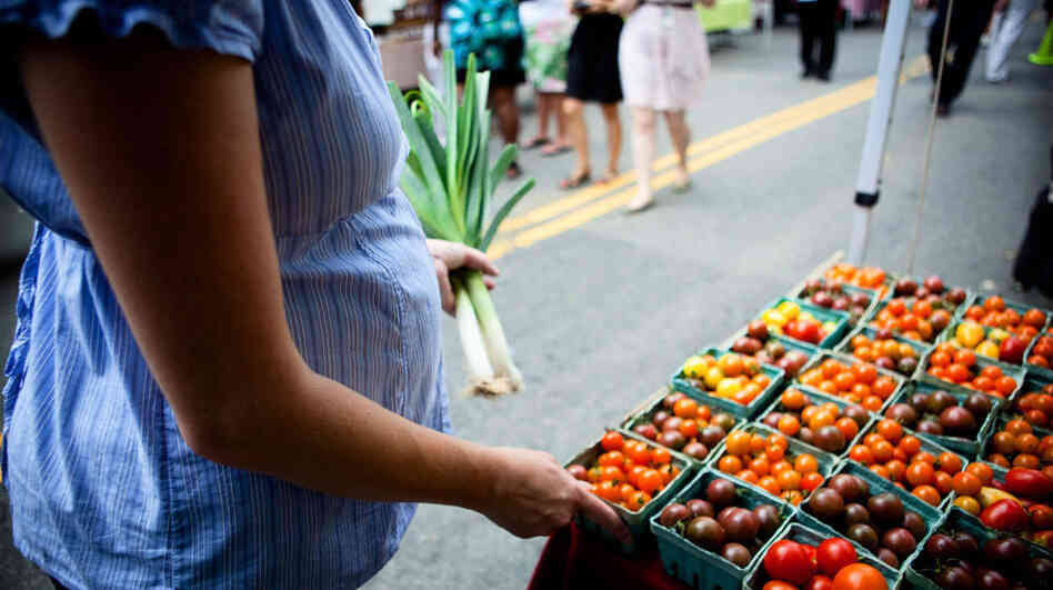 Mothers might not realize that the tastes and flavors they savor while pregnant can influence their babies' palates later. Mothers might not realize that the tastes and flavors they savor while pregnant can influence their babies' palates later.