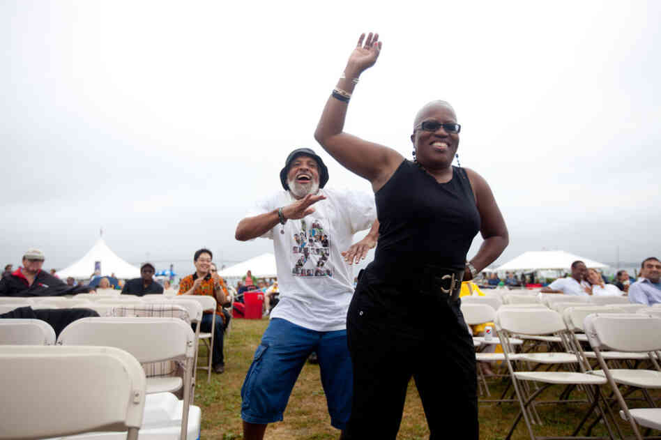 Dancing to Angelique Kidjo at the 2011 Newport Jazz Fest. Dancing to Angelique Kidjo at the 2011 Newport Jazz Fest.