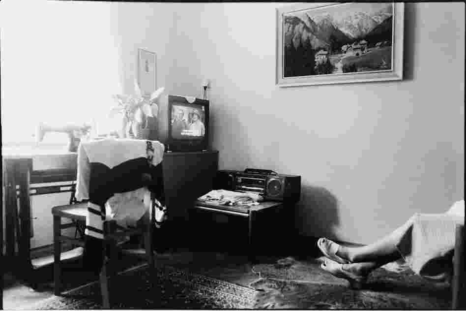 The Widow resting.