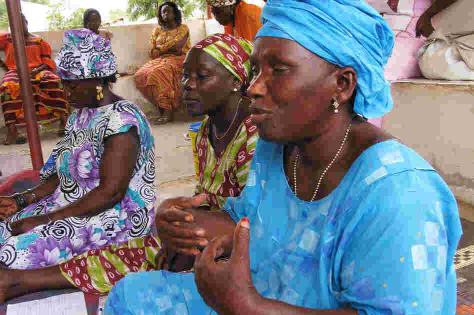 Wearing brightly colored boubous — voluminous traditional gowns with matching head wraps — the women share wisdom about topics like marriage, pregnancy and health care.