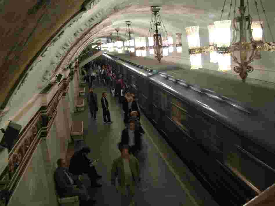 Smith's plot twists take Demidov everywhere from the Soviet gulag to Moscow's ornately decorated subway stations.
