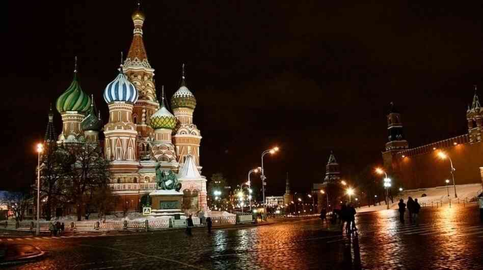 Remembering Russia's Dark Past: Tom Rob Smith's crime novels follow Soviet security agent Leo Demidov through 1950s Moscow, when Josef Stalin ruled the Kremlin and simply associating with the wrong people could land you in jail. Remembering Russia's Dark Past: Tom Rob Smith's crime novels follow Soviet security agent Leo Demidov through 1950s Moscow, when Josef Stalin ruled the Kremlin and simply associating with the wrong people could land you in jail.