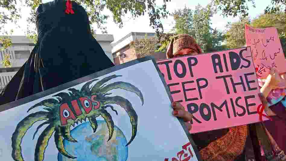 Pakistani NGO workers protest at a rally on World AIDS Day in Peshawar in 2006.