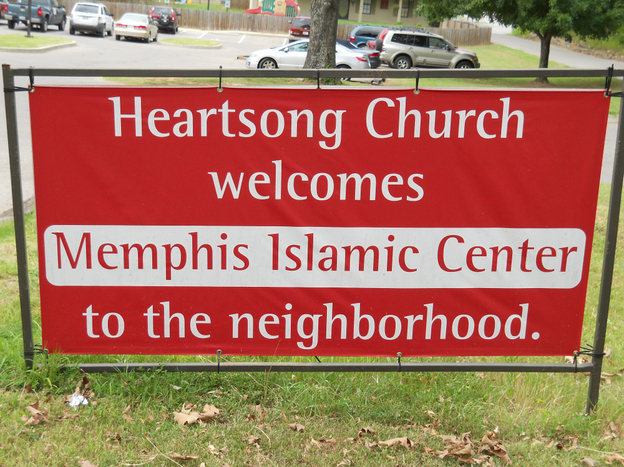 The welcome sign that stood in front of Heartsong Church.