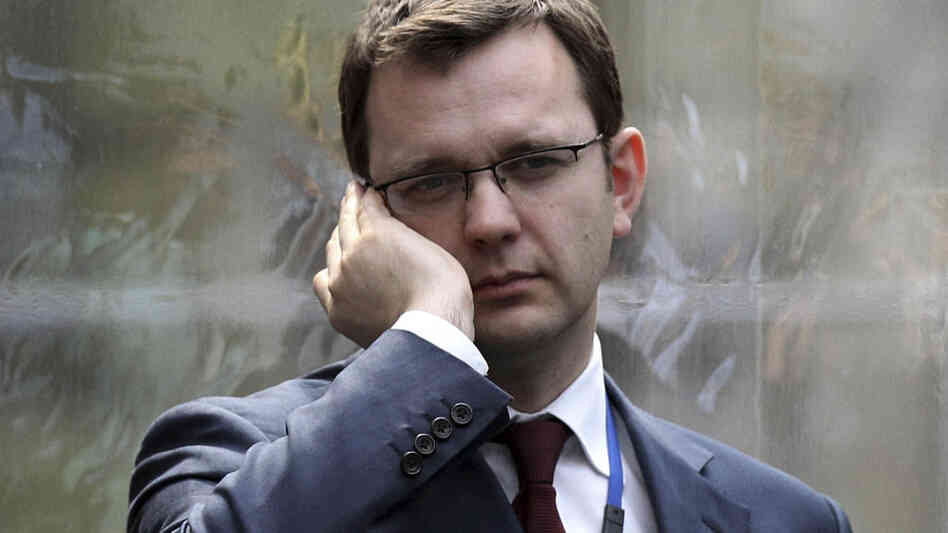 Andy Coulson, formerly editor of the tabloid News of the World, and later David Cameron's director of communications, speaks on a mobile phone in London on April 13, 2010. London police arrested Andy Coulson on July 8 in relation to Britain's tabloid phone-hacking scandal. Andy Coulson, formerly editor of the tabloid News of the World, and later David Cameron's director of communications, speaks on a mobile phone in London on April 13, 2010. London police arrested Andy Coulson on July 8 in relation to Britain's tabloid phone-hacking scandal.