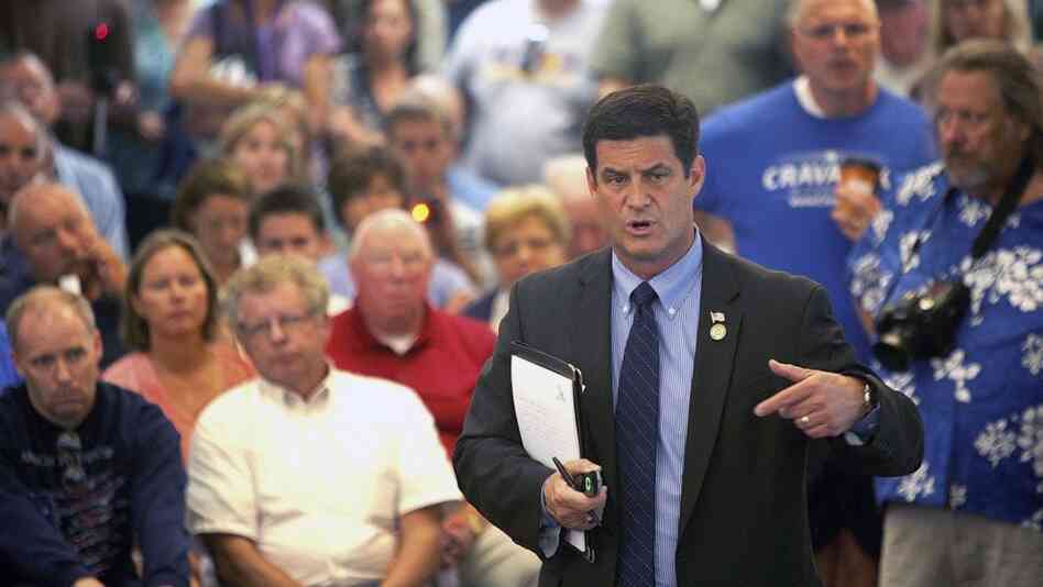U.S. Rep. Chip Cravaack addresses a crowd of slightly more than 200 people during a town meeting Wednesday at the Duluth International Airport in Minnesota. U.S. Rep. Chip Cravaack addresses a crowd of slightly more than 200 people during a town meeting Wednesday at the Duluth International Airport in Minnesota.