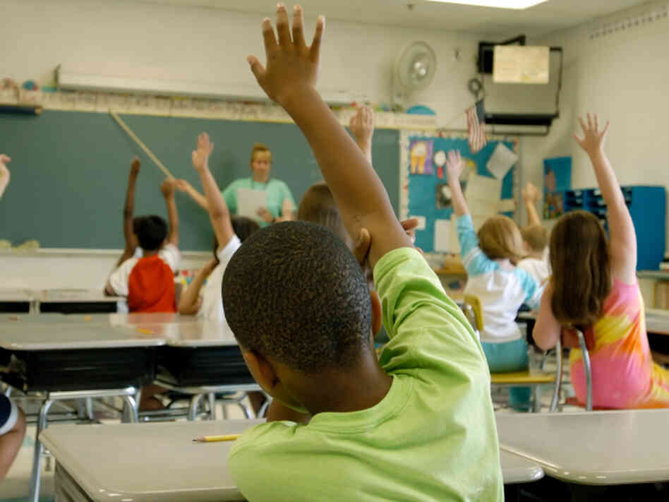 Studies show  that when students pay closer attention, they learn  better.