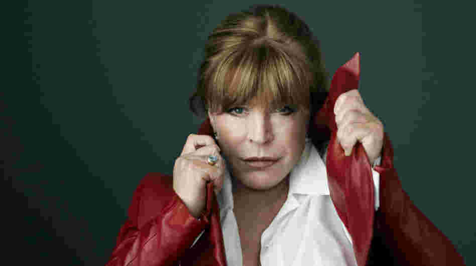 Marianne Faithfull.