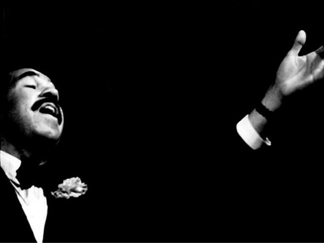 Bobby Short on the cover of his 1955 self-titled album.