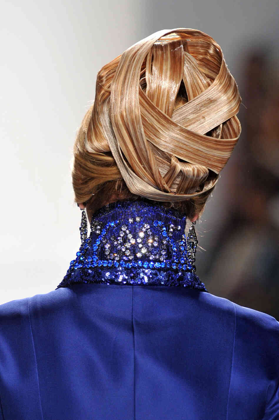 Kirstie Alley's hair. Kirstie Alley's hair.