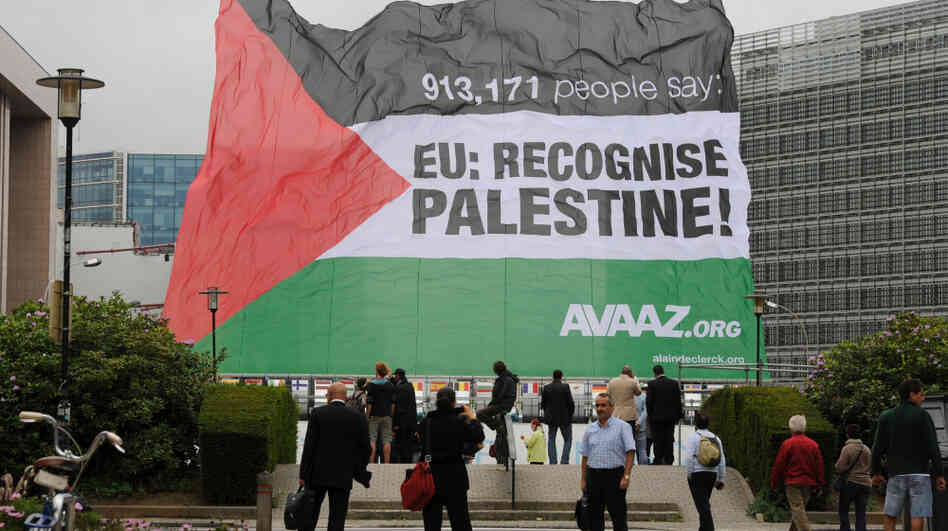 A Palestinian flag is raised in front of European Union headquarters in Brussels on Monday. The Palestinians are expected to seek statehood at the United Nations next week. A Palestinian flag is raised in front of European Union headquarters in Brussels on Monday. The Palestinians are expected to seek statehood at the United Nations next week.