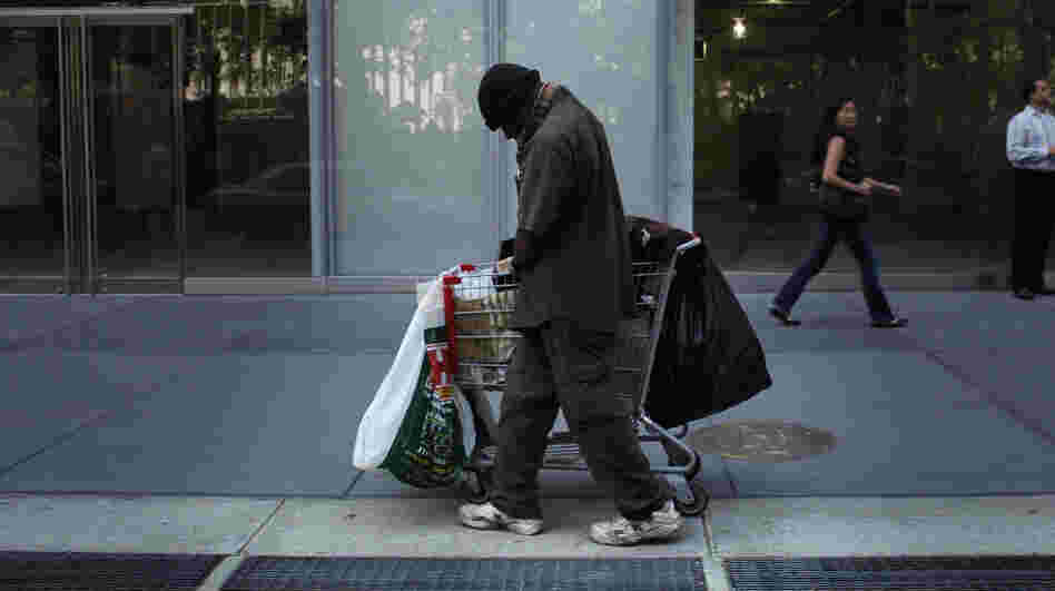 The nation's poverty rate rose last year to 15.1 percent, up from 14.3 in 2009, according to a new report from the Census Bureau. The nation's poverty rate rose last year to 15.1 percent, up from 14.3 in 2009, according to a new report from the Census Bureau.