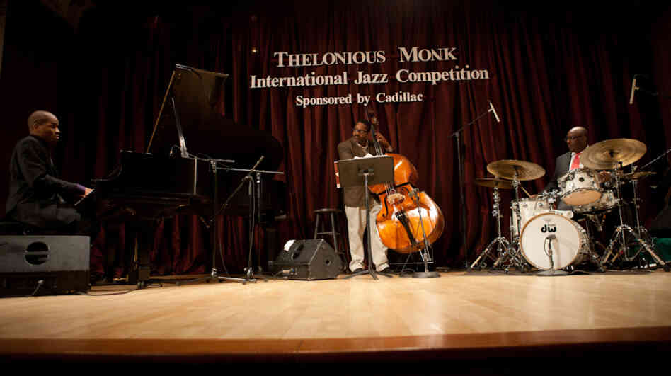 Joshua White (left) performs with Carl Allen (drums) and Rodney Whitaker (bass) at the Monk Competition semi-finals.