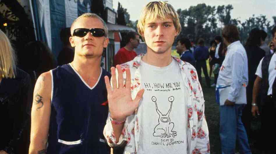 Nirvana's Kurt Cobain (right), pictured with Flea, wears a Daniel Johnston T-shirt at the 1992 MTV Video Music Awards.