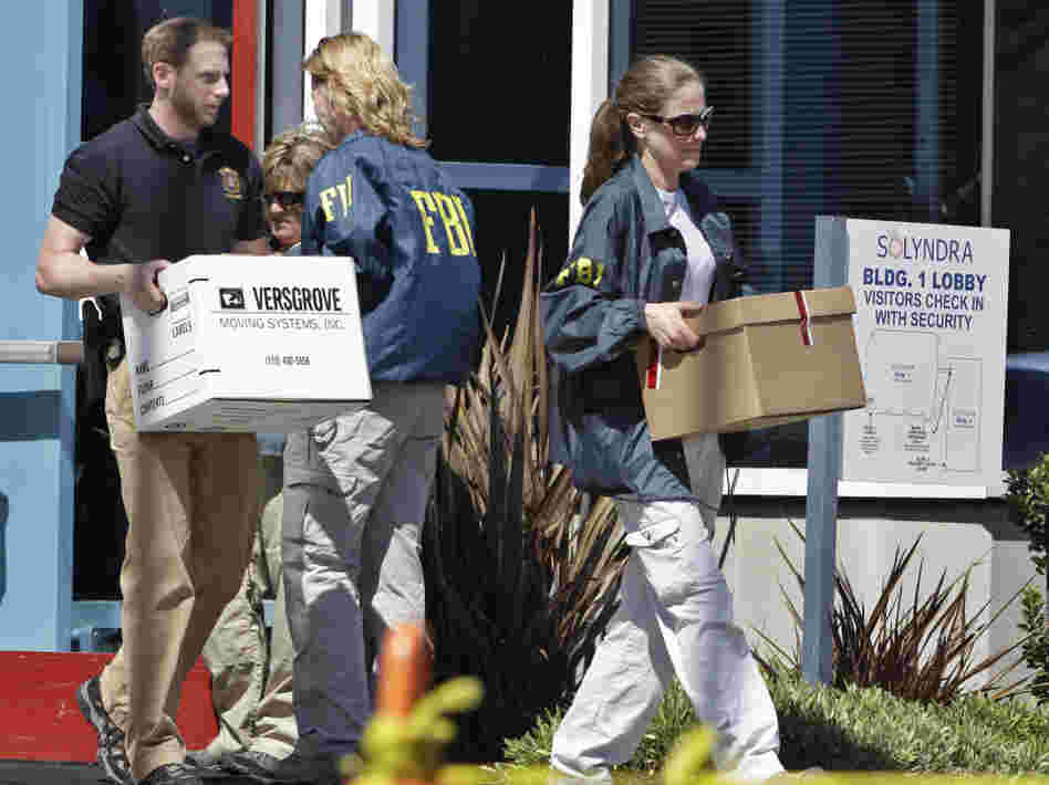 FBI agents remove evidence from Solyndra headquarters in Fremont, Calif., Sept. 8, 2011.