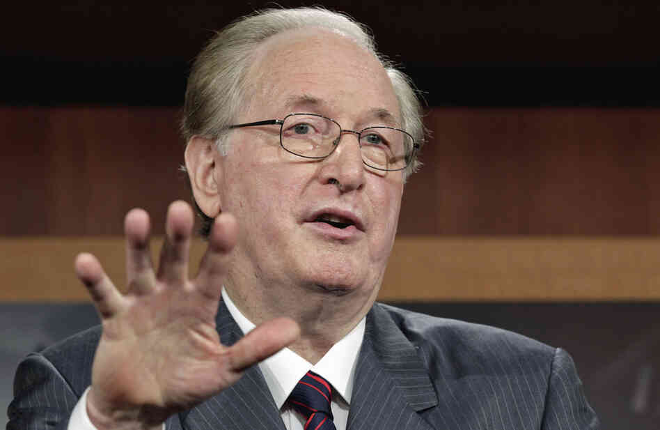 9. Sen. Jay Rockefeller (D-WV): $98,832,010 (J. Scott Applewhite/AP).