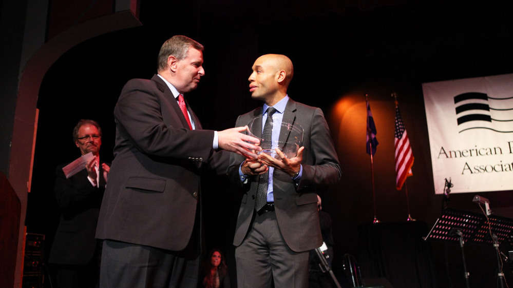 Indianapolis Mayor Greg Ballard presents Aaron Diehl with the 2011 Cole Porter Fellowship.